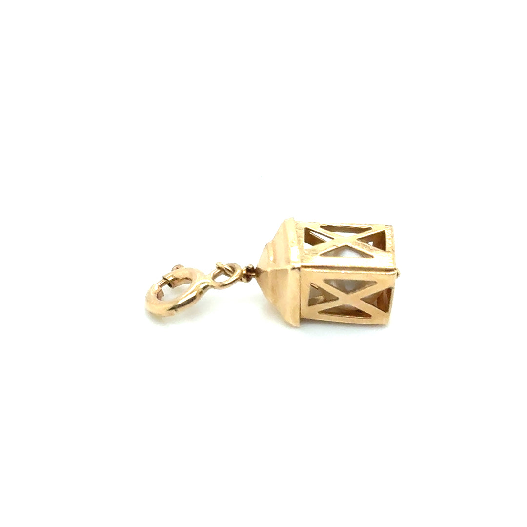 14k Yellow Gold Pearl Pendant