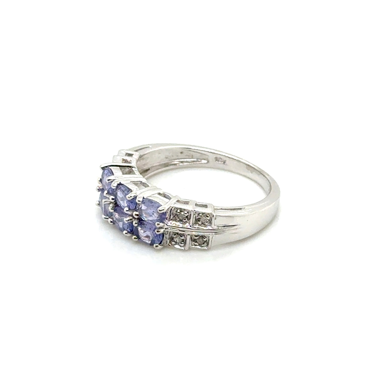 10k White Gold Tanzanite and Diamonds Ring