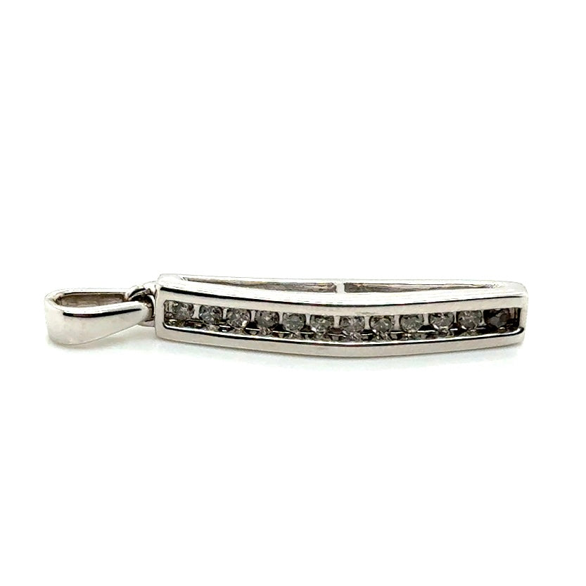 14k White Gold 0.30 CT TW Diamond Pendant