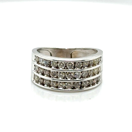 14k White Gold 1.2 CT TW Diamonds Ring