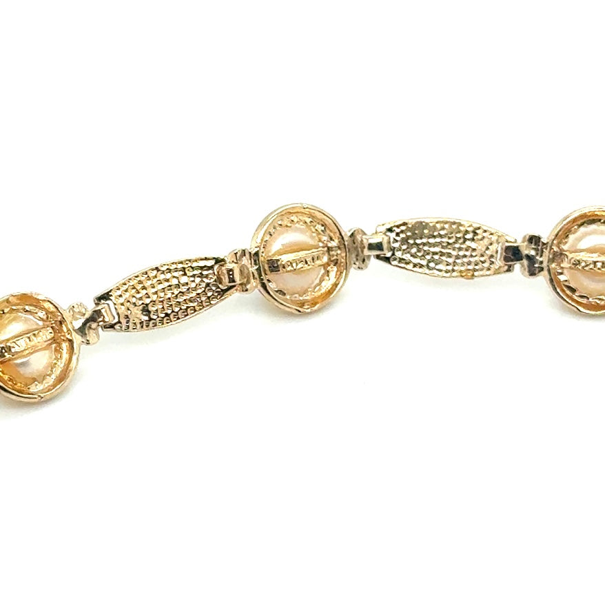 New 14k Yellow Gold Pearls Bracelet