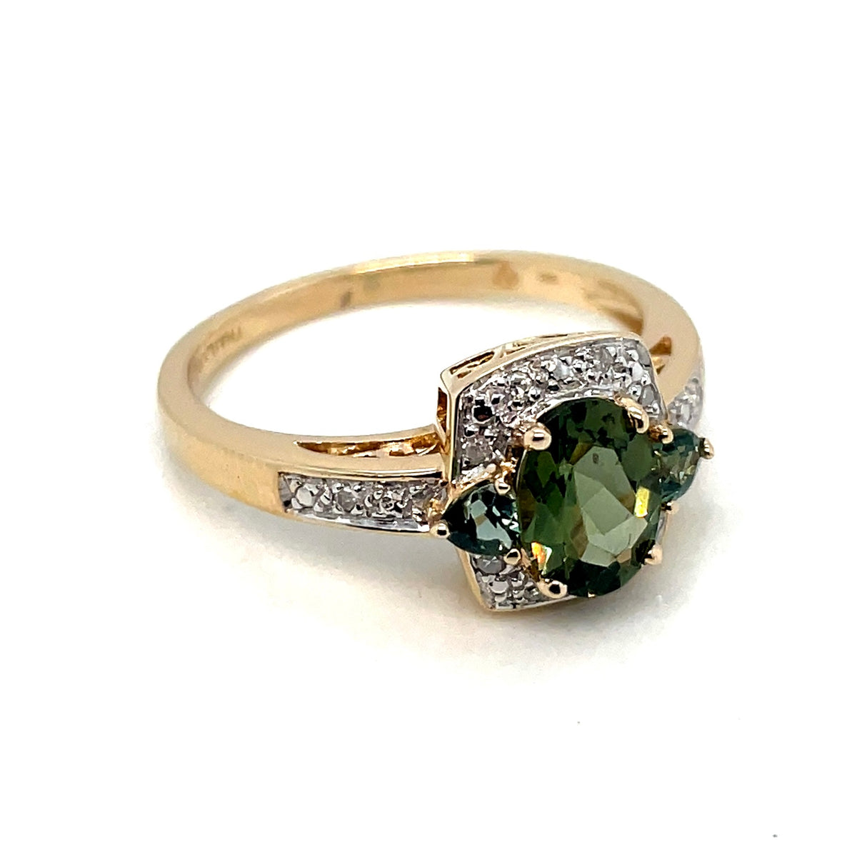 14k Yellow Gold Peridot and Diamond Ring