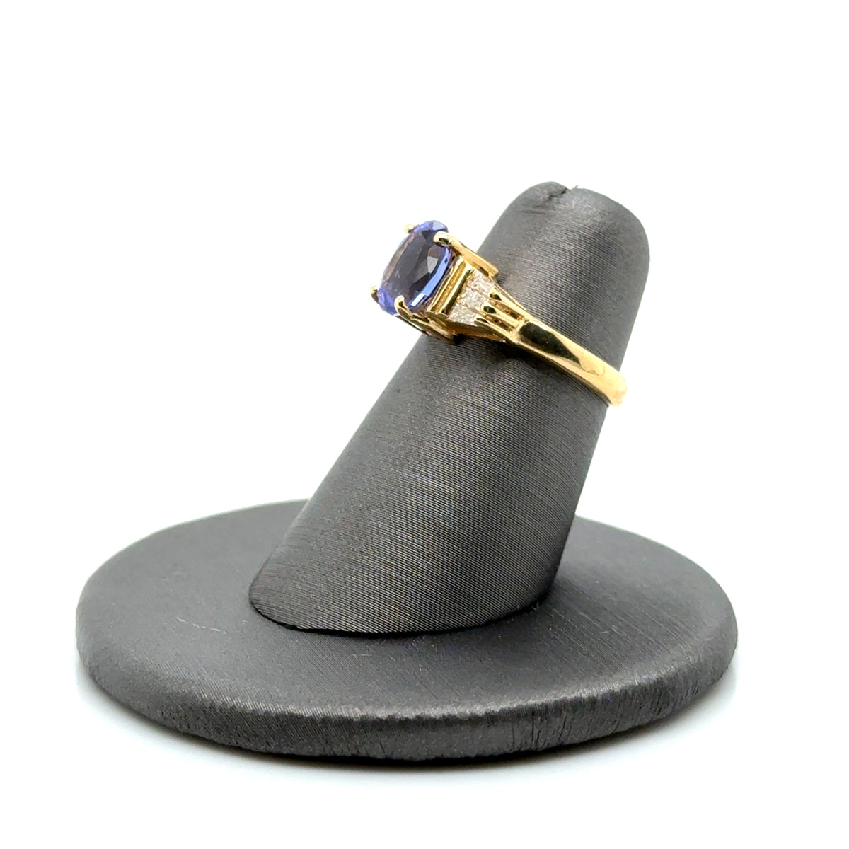 14k Yellow Gold Tanzanite and Diamonds Ring