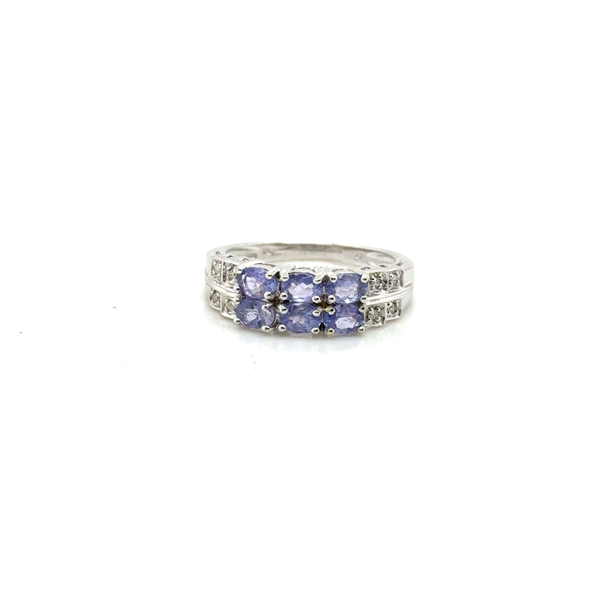 10k White Gold Tanzanite and Diamonds Ring