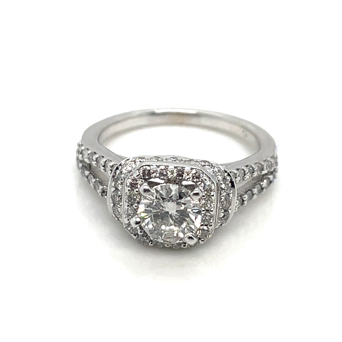 14k White Gold Engagement 1.55 CT TW Diamonds Ring