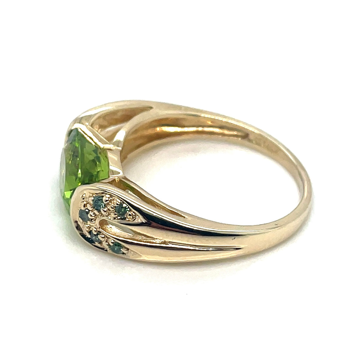 14k Yellow Gold Peridot Ring