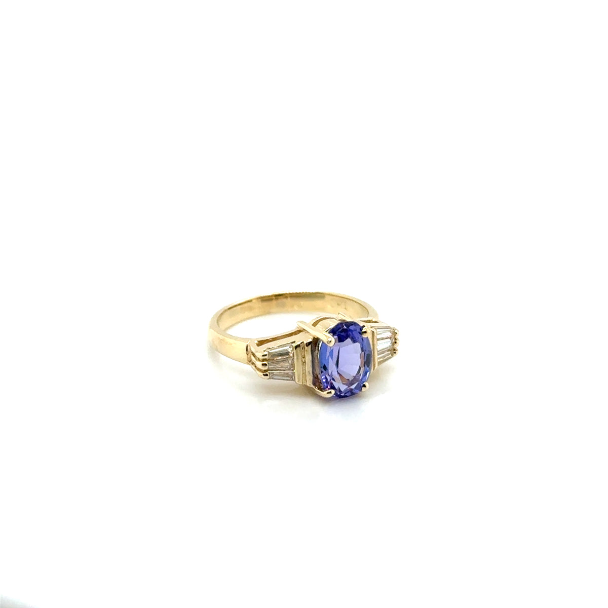 14k Yellow Gold Tanzanite and Diamonds Ring