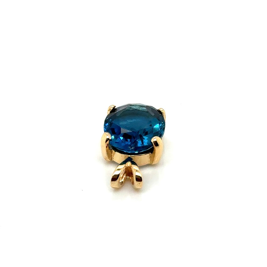 New 14k Yellow Gold London Blue Oval Topaz Pendant